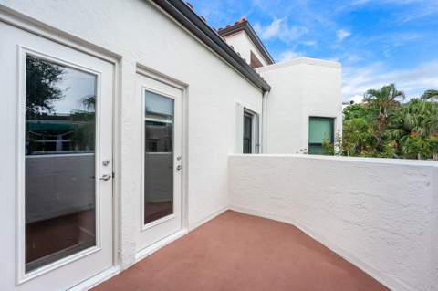 6614 Villa Sonrisa Drive #123, Boca Raton FL - photo 21 of 47