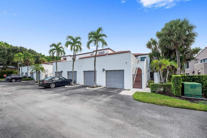2 bedroom Condominium at 6614 Villa Sonrisa Drive #123, Villa Sonrisa Condo, Boca Raton — photo 2