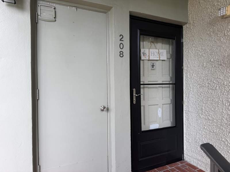 1 bedroom Condominium at 4120 Tivoli Court #208, Fountains Of Palm Beach Condo 7, Lake Worth — photo 2