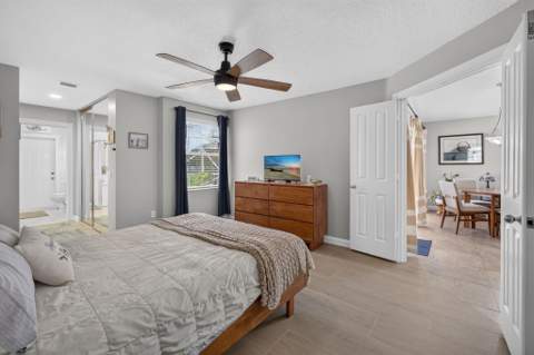 4238 Royal Oak Drive, Palm Beach Gardens FL - photo 16 of 51