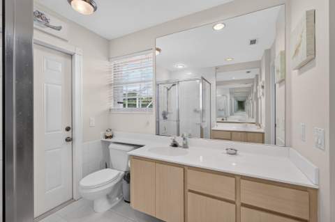 4238 Royal Oak Drive, Palm Beach Gardens FL - photo 21 of 51