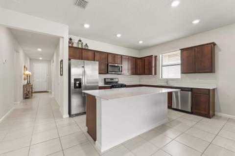 535 SE Villandry Way, Port St. Lucie FL - photo 7 of 29