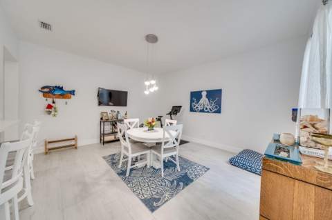 8335 NW 7th Terrace, Boca Raton FL - photo 9 of 57