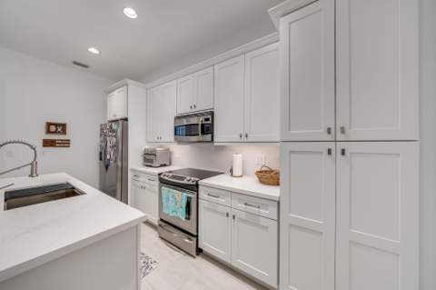 8335 NW 7th Terrace, Boca Raton FL - photo 10 of 57