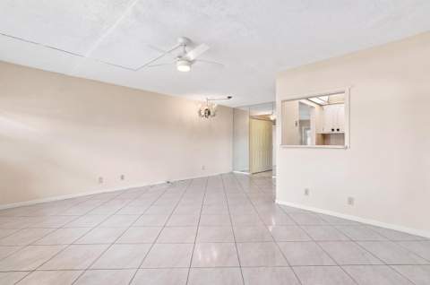 98 Norwich, West Palm Beach FL - photo 6 of 18