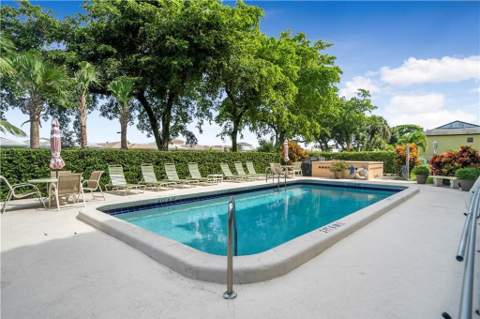 4100 Crystal Lake Drive #110, Deerfield Beach FL - photo 8 of 25
