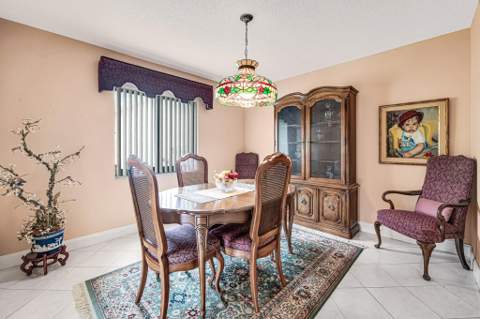 10301 Greenbriar Court, Boca Raton FL - photo 11 of 49