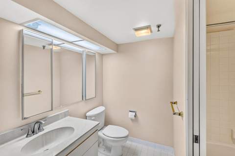123 Lakeshore Drive #1945, North Palm Beach FL - photo 18 of 47