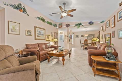 6156 Alexandria Circle, Fort Pierce FL - photo 6 of 28