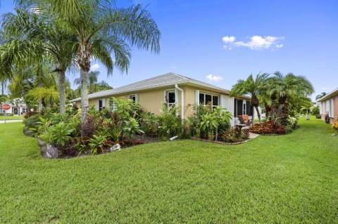 6156 Alexandria Circle, Fort Pierce FL - photo 10 of 28