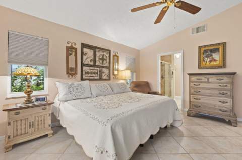 6156 Alexandria Circle, Fort Pierce FL - photo 11 of 28