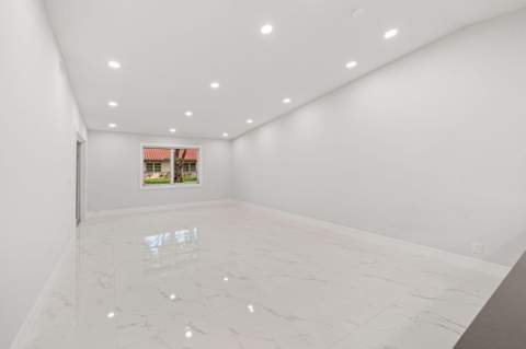 6083 Millington Way, Delray Beach FL - photo 8 of 34