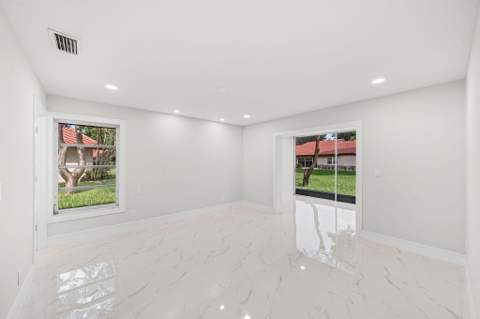 6083 Millington Way, Delray Beach FL - photo 15 of 34