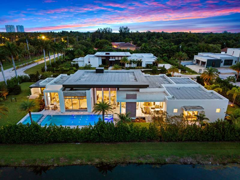 5 bedroom Single Family Residence at 11780 NW 15th Street, Sls Real Estate 4, Plantation — photo 2