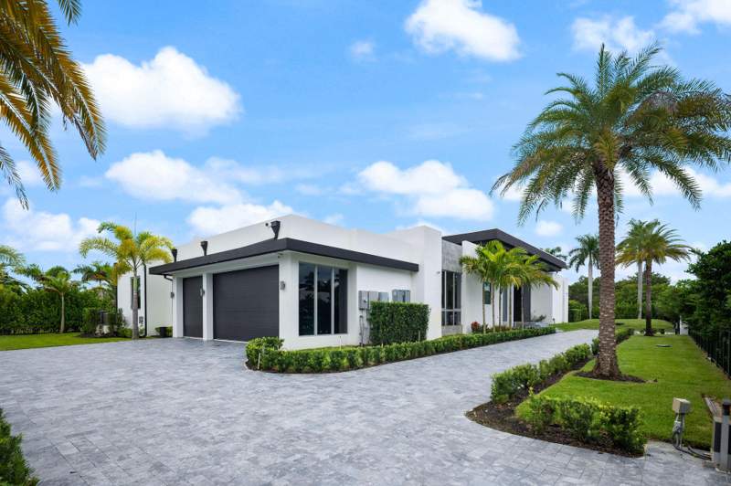 5 bedroom Single Family Residence at 11780 NW 15th Street, Sls Real Estate 4, Plantation — photo 5