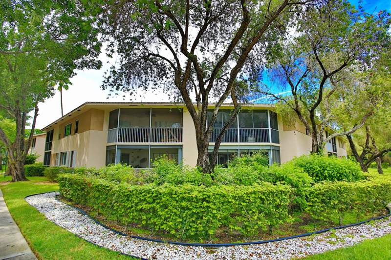2 bedroom Condominium at 7553 Trent Drive #211, Trent Condominium, Tamarac — photo 2