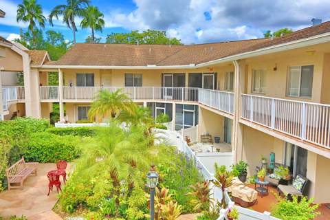 7553 Trent Drive #211, Tamarac FL - photo 9 of 42