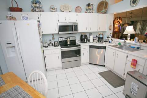 7553 Trent Drive #211, Tamarac FL - photo 20 of 42