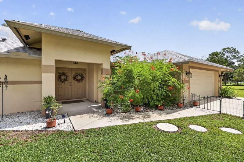 3 bedroom Single Family Residence at 16477 Orange Boulevard, The Acreage, Loxahatchee — photo 2