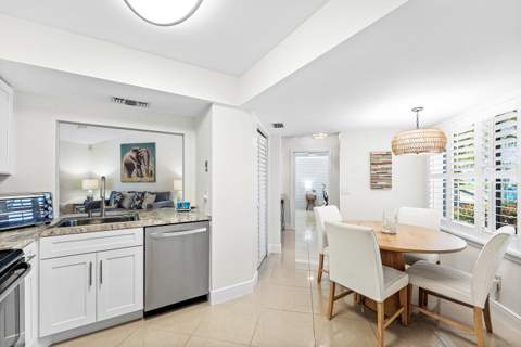 140 Arrowhead Circle, Jupiter FL - photo 8 of 29