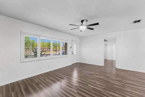 1010 SW 6th Avenue, Deerfield Beach FL - photo 13 of 32