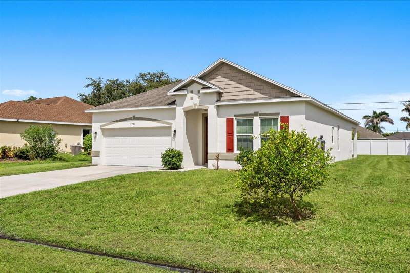 4 bedroom Single Family Residence at 3232 SE Quay Street, Port St Lucie Section 39, Port St. Lucie — photo 4
