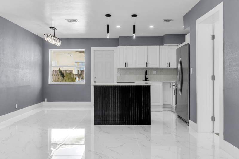 4 bedroom Single Family Residence at 915 SW 3rd Street, Bellamy Heights Boynton, Boynton Beach — photo 4