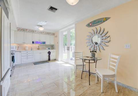 226 NE 13th Avenue, Pompano Beach FL - photo 13 of 38