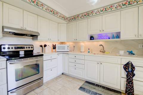 226 NE 13th Avenue, Pompano Beach FL - photo 17 of 38