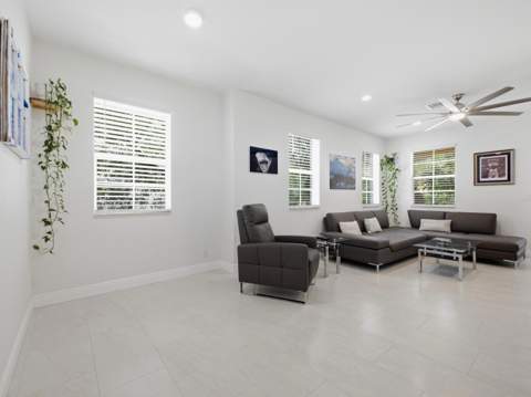 140 Seagrape Drive #108, Jupiter FL - photo 15 of 36