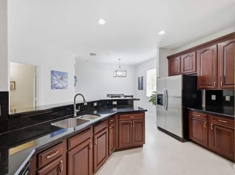 140 Seagrape Drive #108, Jupiter FL - photo 9 of 36