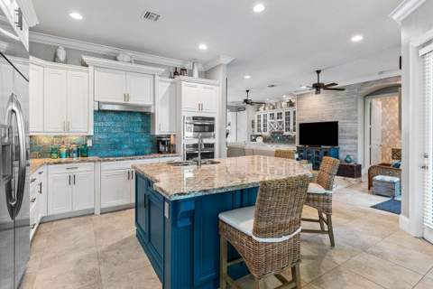 183 Calmo Circle, Port St. Lucie FL - photo 17 of 44