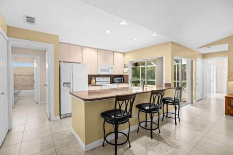1242 NW Sun Terrace Circle #12A, Port St. Lucie FL - photo 10 of 32