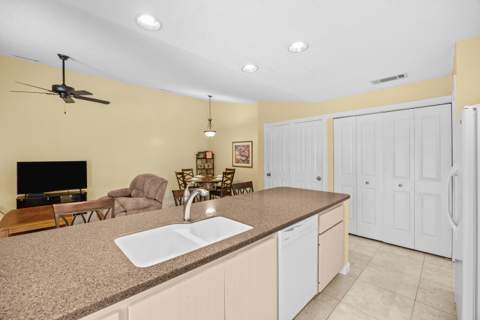 1242 NW Sun Terrace Circle #12A, Port St. Lucie FL - photo 15 of 32