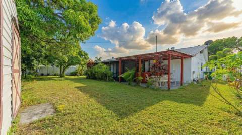 428 Alemeda Drive, Palm Springs FL - photo 14 of 15