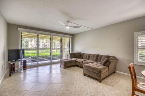 800 Uno Lago Drive #105, Juno Beach FL - photo 6 of 34