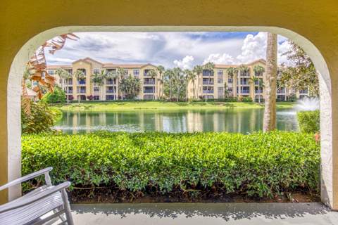 800 Uno Lago Drive #105, Juno Beach FL - photo 10 of 34