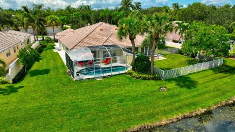 8403 Cozumel Lane, Wellington FL - photo 11 of 76