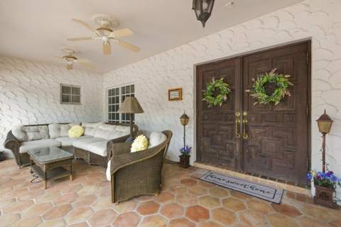 4903 Woodlands Boulevard, Tamarac FL - photo 9 of 68