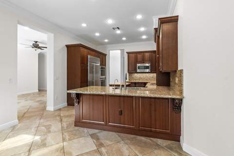 11939 Fox Hill Circle, Boynton Beach FL - photo 19 of 57