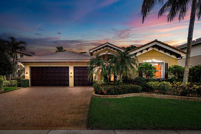 5 bedroom Single Family Residence at 11939 Fox Hill Circle, Canyon Springs, Boynton Beach — photo 4