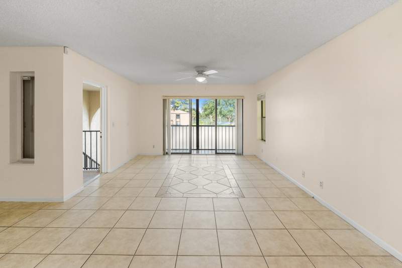2 bedroom Condominium at 706 Sunny Pine Way #E2, Pine Ridge North Village III Condo, Greenacres — photo 4