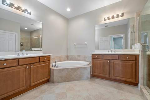 4612 Cadiz Circle, Palm Beach Gardens FL - photo 18 of 37