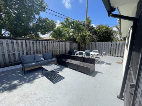 2620 NE 19th Street, Pompano Beach FL - photo 20 of 22