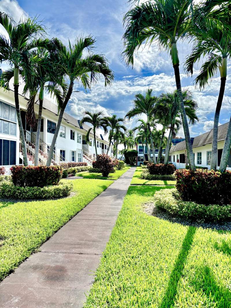 2 bedroom Condominium at 16 Plymouth A, Plymouth Condos A To F, West Palm Beach — photo 3