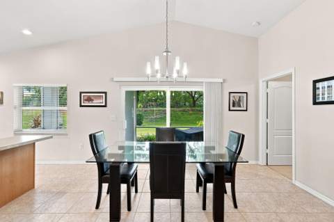 228 SW Lake Forest Way, Port St. Lucie FL - photo 6 of 38