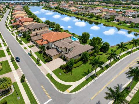12180 Watermark Way, Parkland FL - photo 10 of 78