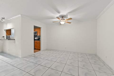 605 High Point Boulevard #C, Delray Beach FL - photo 9 of 35