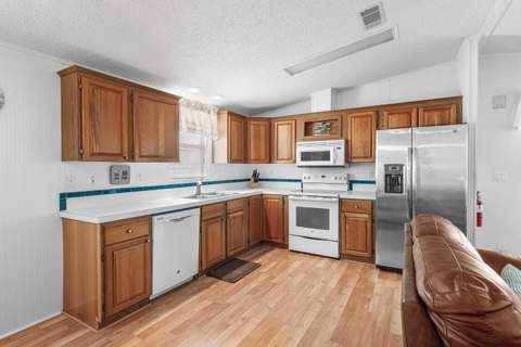 13 Hibiscus Drive #H, Briny Breezes FL - photo 8 of 17
