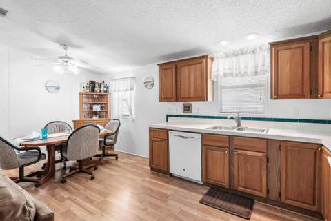 13 Hibiscus Drive #H, Briny Breezes FL - photo 11 of 17